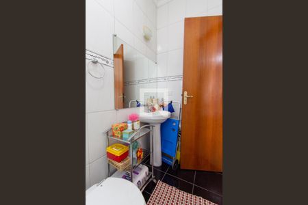 Casa à venda com 228m², 3 quartos e 2 vagasBanheiro da Suíte 1