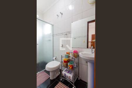 Casa à venda com 228m², 3 quartos e 2 vagasBanheiro da Suíte 1