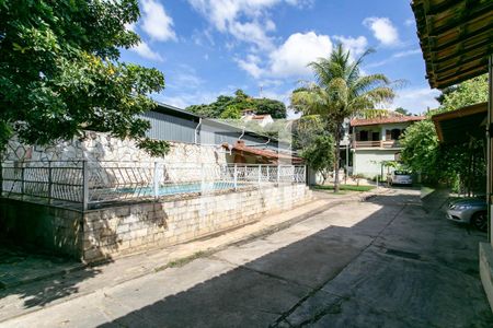 Casa à venda com 800m², 7 quartos e 5 vagasÁrea Externa