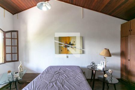 Casa à venda com 800m², 7 quartos e 5 vagasQuarto Suíte 2