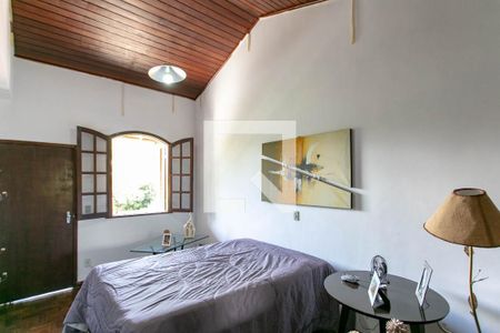 Casa à venda com 800m², 7 quartos e 5 vagasQuarto Suíte 2