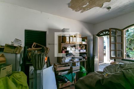 Casa à venda com 800m², 7 quartos e 5 vagasBarracão - Quarto 1