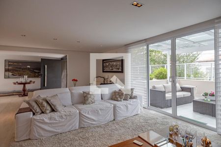 Casa à venda com 400m², 4 quartos e 4 vagasSala de TV