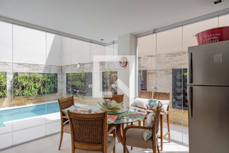 Casa à venda com 400m², 4 quartos e 4 vagasEspaço Gourmet