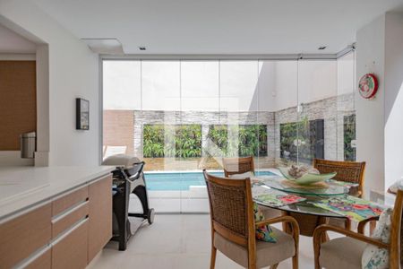 Casa à venda com 400m², 4 quartos e 4 vagasEspaço Gourmet