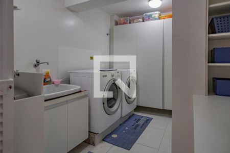 Casa à venda com 400m², 4 quartos e 4 vagasLavanderia