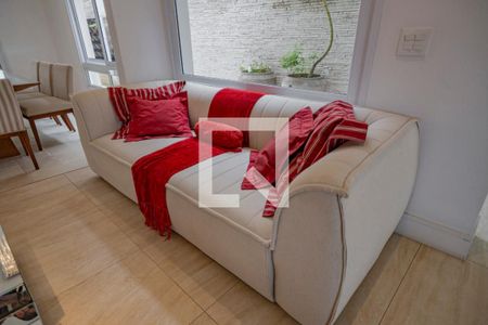 Casa à venda com 400m², 4 quartos e 4 vagasDetalhe Sala