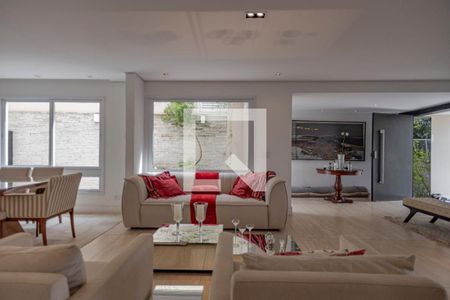 Casa à venda com 400m², 4 quartos e 4 vagasSala