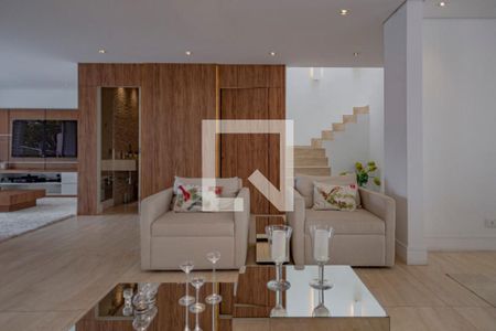 Casa à venda com 400m², 4 quartos e 4 vagasSala