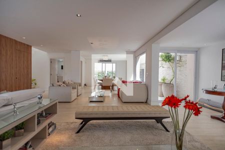 Casa à venda com 400m², 4 quartos e 4 vagasSala de Estar