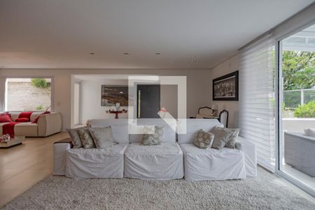 Casa à venda com 400m², 4 quartos e 4 vagasSala de TV