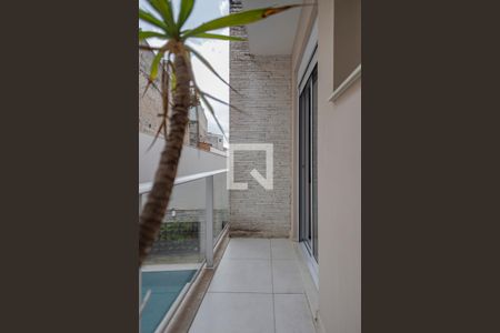 Casa à venda com 400m², 4 quartos e 4 vagasQuarto 2 - Suíte - Varanda