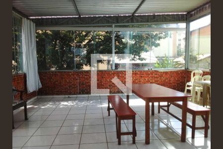 Casa à venda com 150m², 5 quartos e 4 vagas