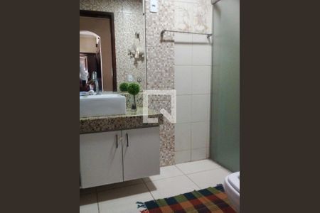 Casa à venda com 150m², 5 quartos e 4 vagas