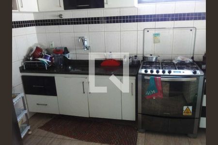 Casa à venda com 150m², 5 quartos e 4 vagas