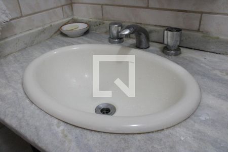 Apartamento à venda com 50m², 2 quartos e sem vagaBanheiro - Torneira