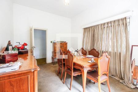 Casa à venda com 519m², 4 quartos e 3 vagasQuarto 4