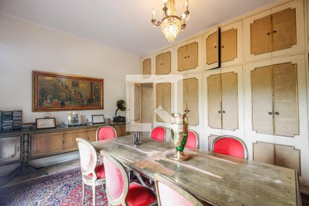 Casa à venda com 519m², 4 quartos e 3 vagasQuarto 1