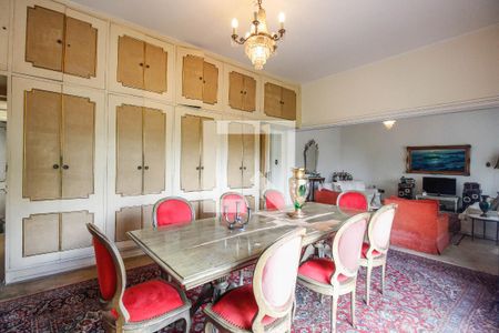 Casa à venda com 519m², 4 quartos e 3 vagasQuarto 1