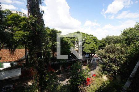 Casa à venda com 519m², 4 quartos e 3 vagasVista