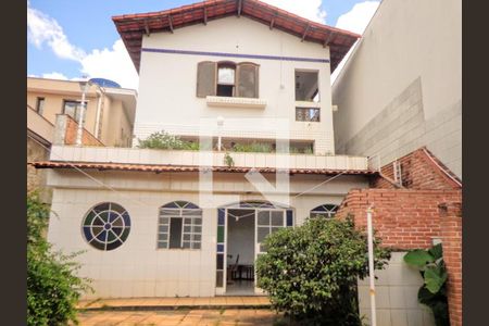 Casa para alugar com 10 quartos, 716m² em Santa Tereza, Belo Horizonte