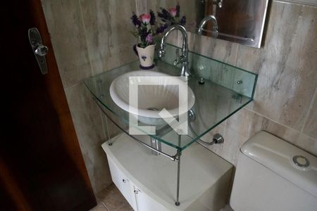 Casa para alugar com 150m², 3 quartos e 3 vagas Casa para alugar com 150m², 3 quartos e 3 vagasbanheiro