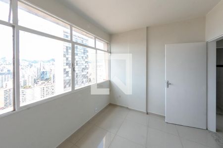 Apartamento para alugar com 76m², 3 quartos e sem vagaQuarto 1
