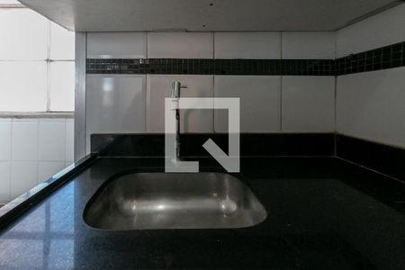 Apartamento para alugar com 76m², 3 quartos e sem vagaCozinha