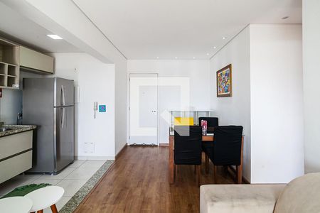 Sala de apartamento à venda com 2 quartos, 57m² em Vila Homero Thon, Santo André