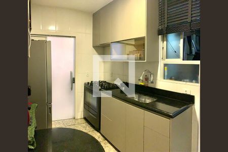 Apartamento à venda com 4 quartos, 127m² em Buritis, Belo Horizonte