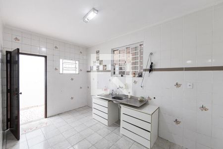 Casa à venda com 172m², 3 quartos e 2 vagasCozinha