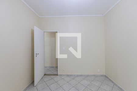 Quarto 1 de casa à venda com 2 quartos, 150m² em Vila Canero, São Paulo
