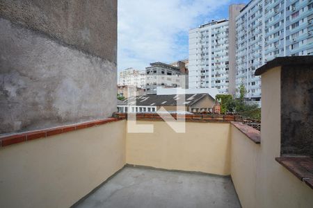 Casa à venda com 300m², 3 quartos e sem vagaTerraço