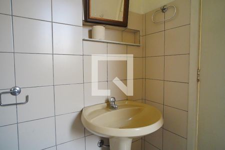 Casa à venda com 300m², 3 quartos e sem vagaBanheiro 1
