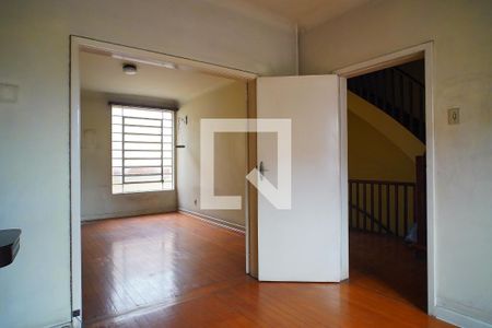 Sala de casa à venda com 3 quartos, 300m² em Floresta, Porto Alegre