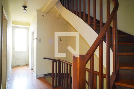 Corredor de casa à venda com 3 quartos, 300m² em Floresta, Porto Alegre