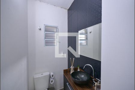 Lavabo de casa à venda com 3 quartos, 150m² em Jardim Maria Estela, São Paulo