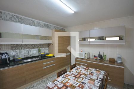 Casa à venda com 150m², 3 quartos e 2 vagas Casa à venda com 150m², 3 quartos e 2 vagasCozinha