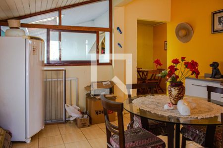 Casa à venda com 298m², 4 quartos e 3 vagasSala/Cozinha