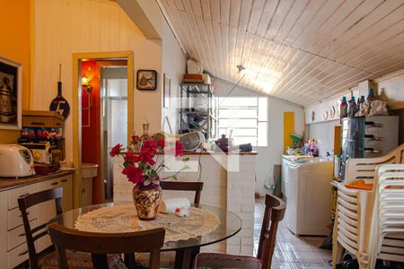 Casa à venda com 298m², 4 quartos e 3 vagasSala/Cozinha