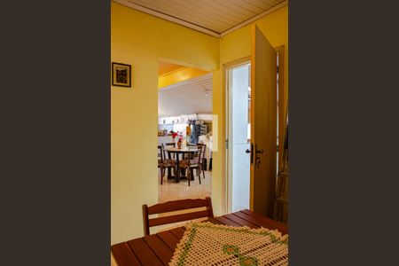 Casa à venda com 298m², 4 quartos e 3 vagasHall social