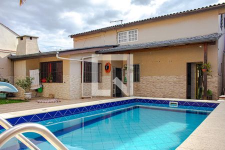Casa à venda com 298m², 4 quartos e 3 vagasPiscina