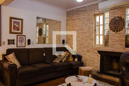 Casa à venda com 298m², 4 quartos e 3 vagasSala de TV