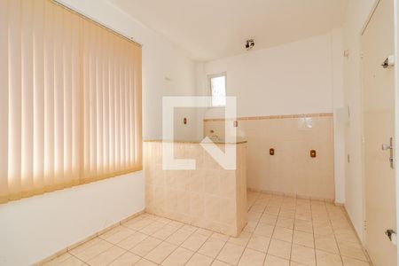 Sala/Cozinha de apartamento para alugar com 1 quarto, 50m² em Centro Histórico, Porto Alegre