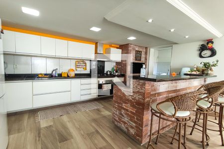 Casa para alugar com 225m², 3 quartos e 6 vagasCozinha