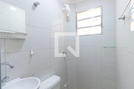 Banheiro de apartamento para alugar com 1 quarto, 12m² em Cangaiba, São Paulo