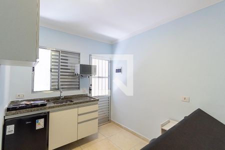 Sala/Cozinha de apartamento para alugar com 1 quarto, 12m² em Cangaiba, São Paulo