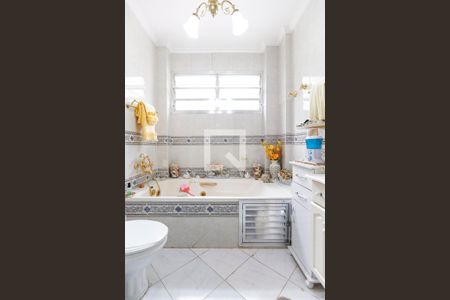 Apartamento à venda com 168m², 3 quartos e 1 vagaBanheiro