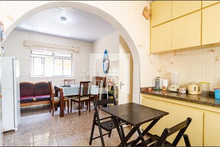 Casa à venda com 186m², 3 quartos e 3 vagasCozinha