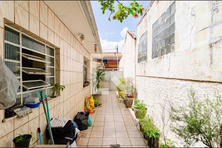 Casa à venda com 186m², 3 quartos e 3 vagasCorredor